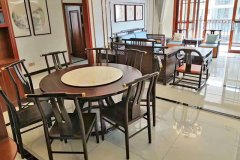 新中式家具電動餐桌，順應(yīng)潮流誕生的新式餐桌